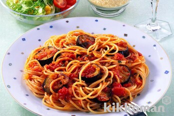 なすのトマトソーススパゲティ
