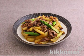 さつまいもと豚肉の甘辛きんぴら（うちのごはんアレンジ）
