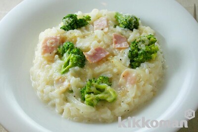 写真:まろやか塩だれリゾット(香味野菜たっぷり塩だれ使用)
