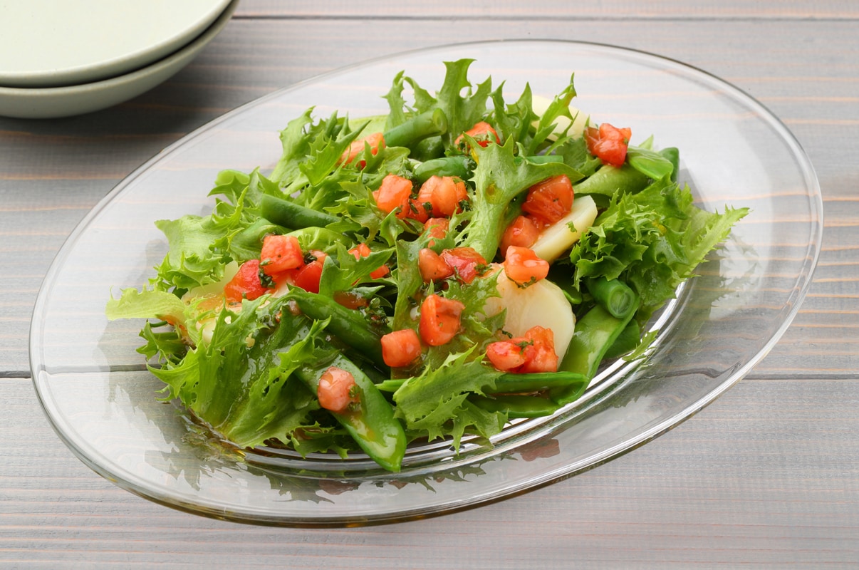 写真：トマトドレッシングの温野菜サラダ