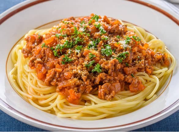 トマトジュースでミートソーススパゲッティ