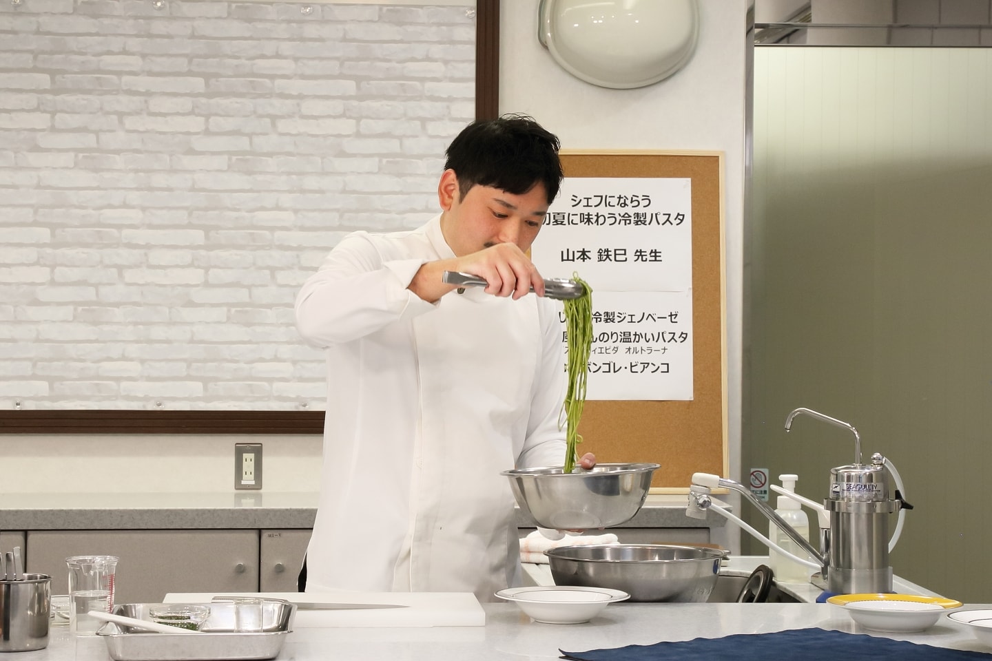 山本鉄巳先生