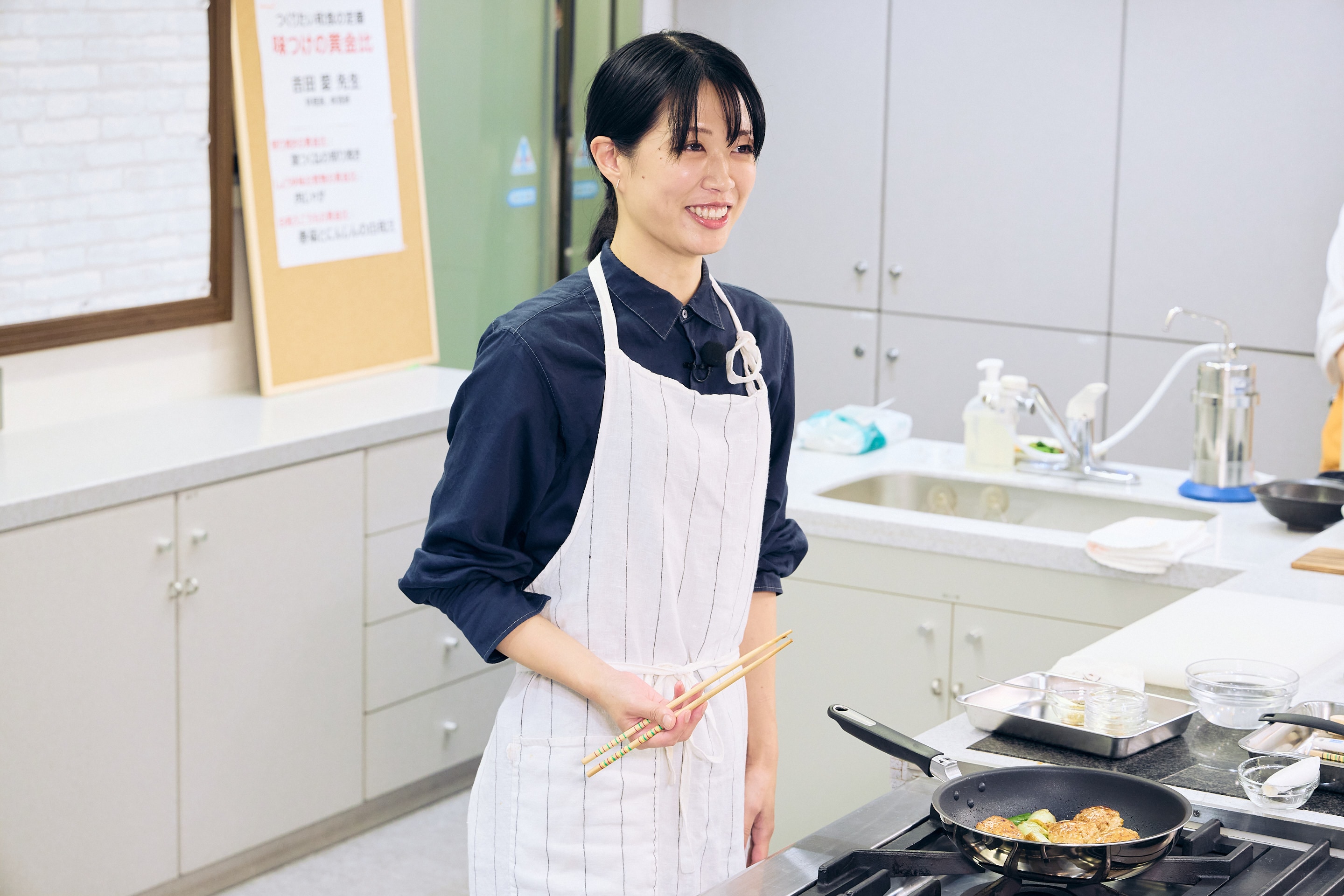吉田愛先生