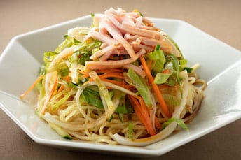 パリパリ野菜のピリ辛和え麺