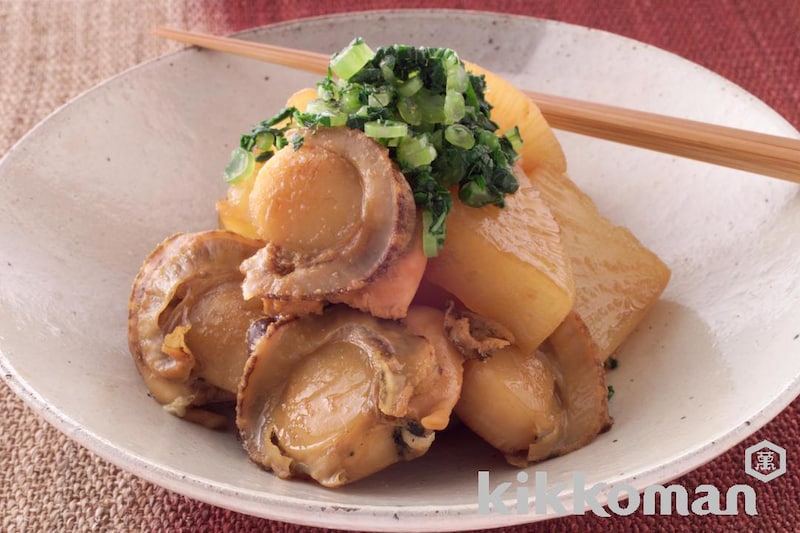 味しみしみ! 帆立貝(ホタテ)と大根の煮物