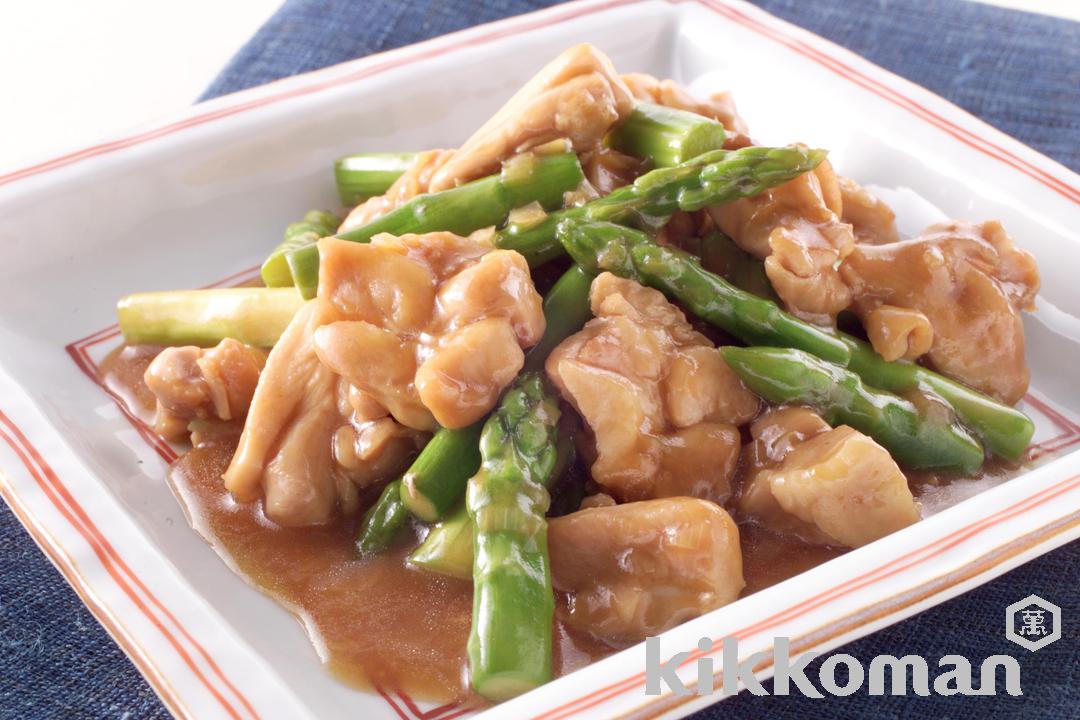 鶏肉とアスパラガスの炒め煮