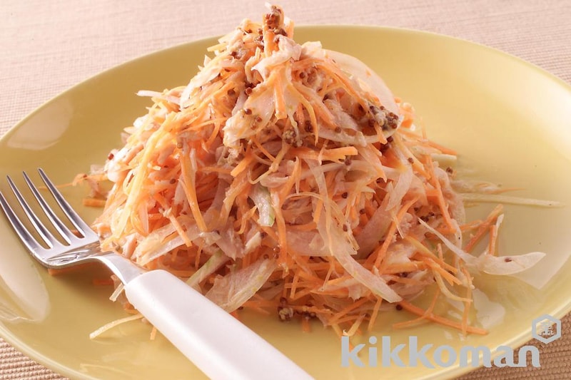 にんじんとツナのサラダ