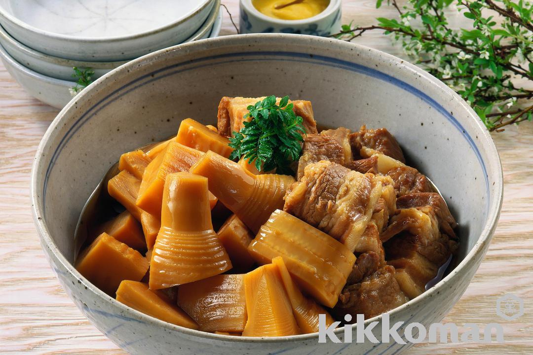 たけのこと豚バラ肉の煮物