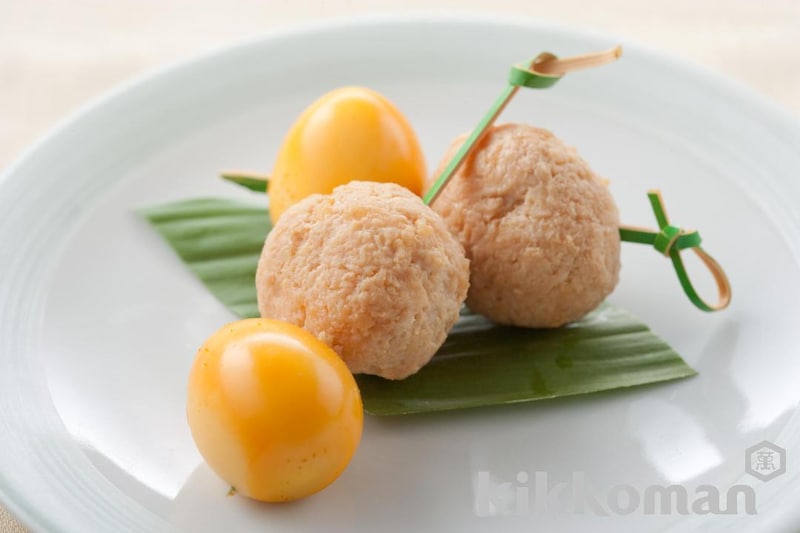 ひと口つくね うずら卵添え