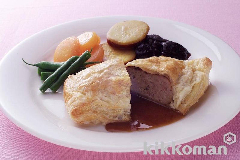 ハンバーグのパイ包み焼き