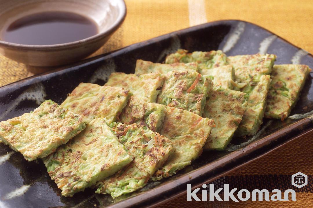 キャベツとにんじんのジョン（韓国風お好み焼き）【野菜がとれる人気の品】