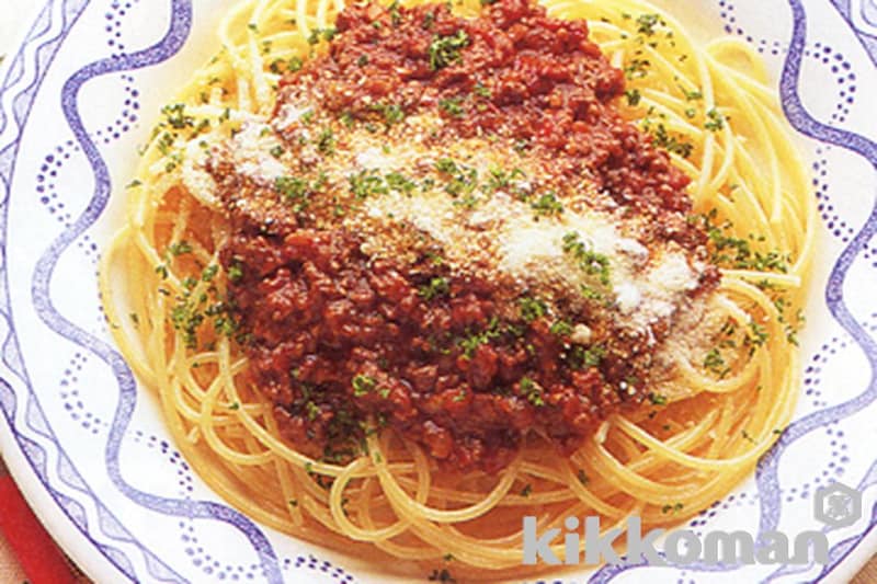 スパゲティミートソース【定番パスタ・ウスターソースが隠し味】