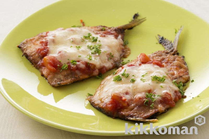 いわし(鰯)のトマトチーズ焼き【簡単下ごしらえの洋風メニュー】