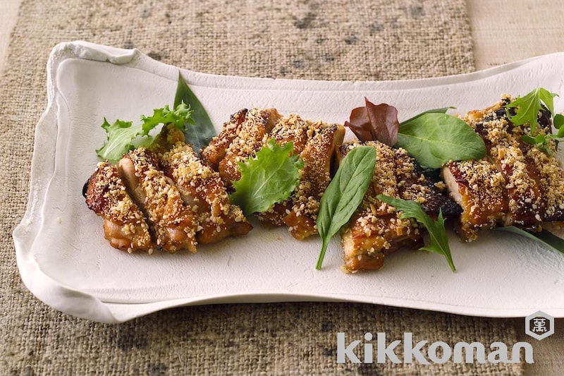 鶏もものけしごまナッツ焼き