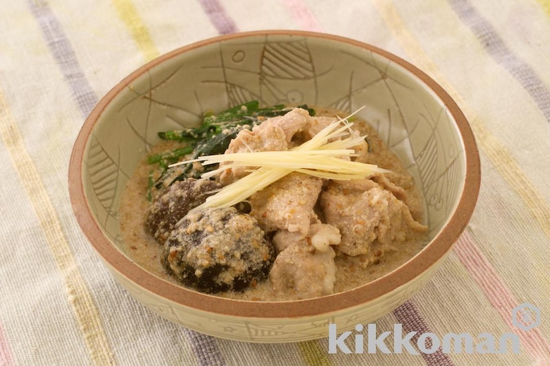 しいたけと豚肉のごま煮