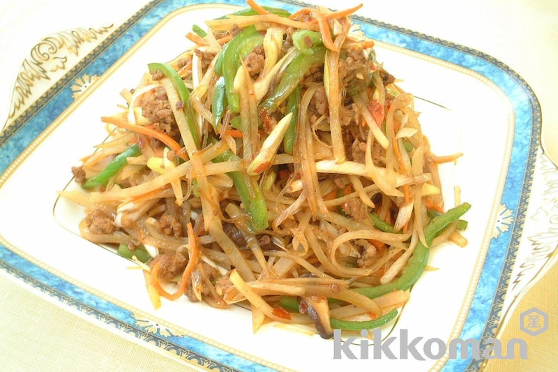 じゃがいもと春雨のピリ辛炒め(土豆粉糸)