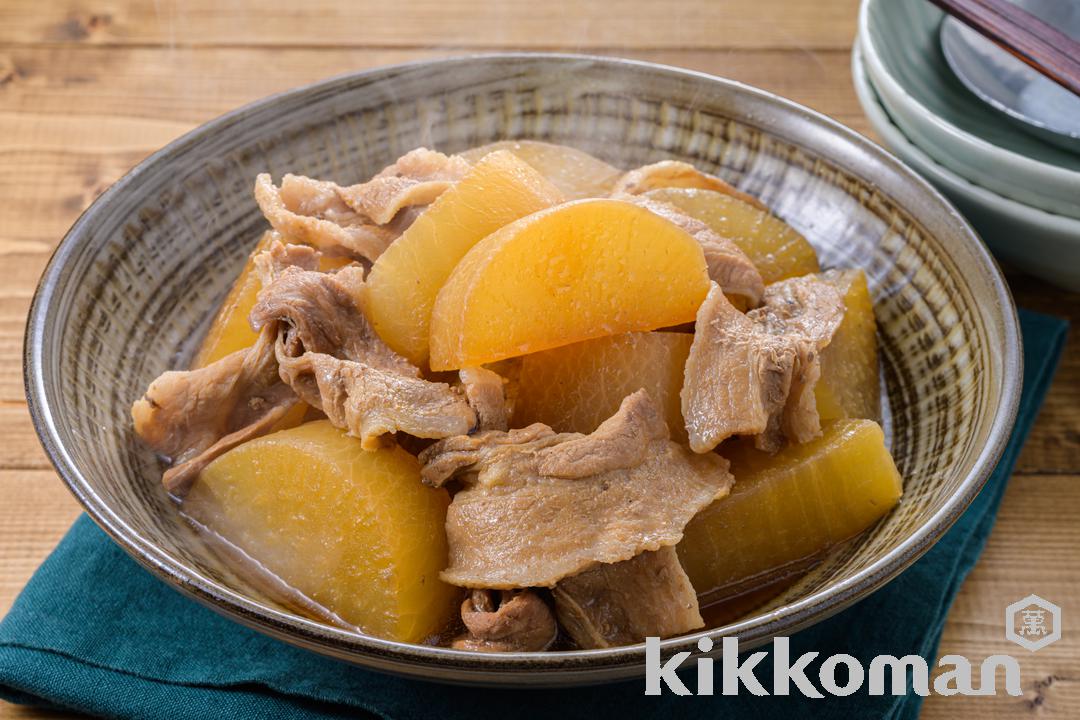 大根と豚肉の煮物【人気の定番甘辛味】