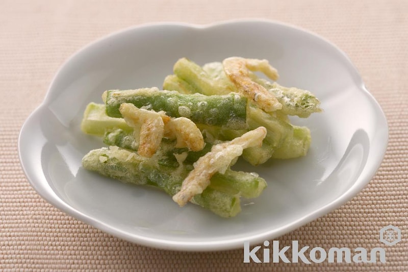 アスパラと桜えびのミニかき揚げ(園児のお弁当用)