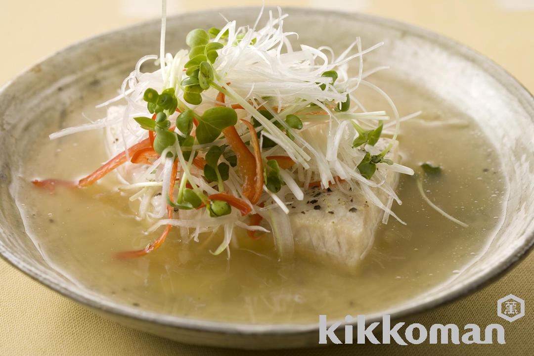 蒸し魚のあんかけ　香味野菜のせ