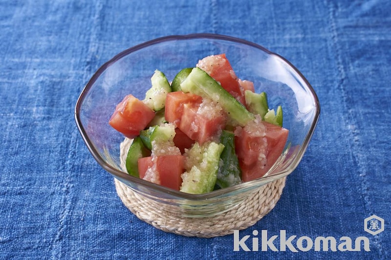 たたききゅうりのねぎ塩サラダ(香味野菜たっぷり塩だれ使用)