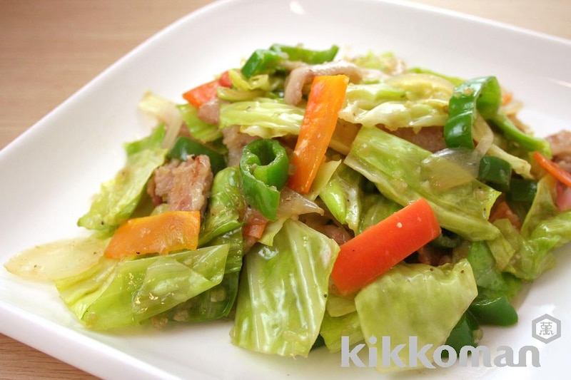 塩だれ肉野菜炒め(香味野菜たっぷり塩だれ使用)
