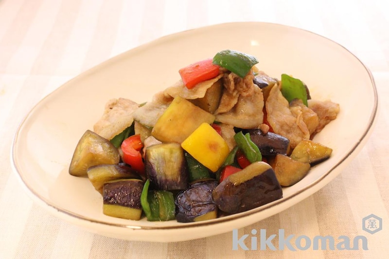 コロコロ夏野菜のピリ辛香り炒め