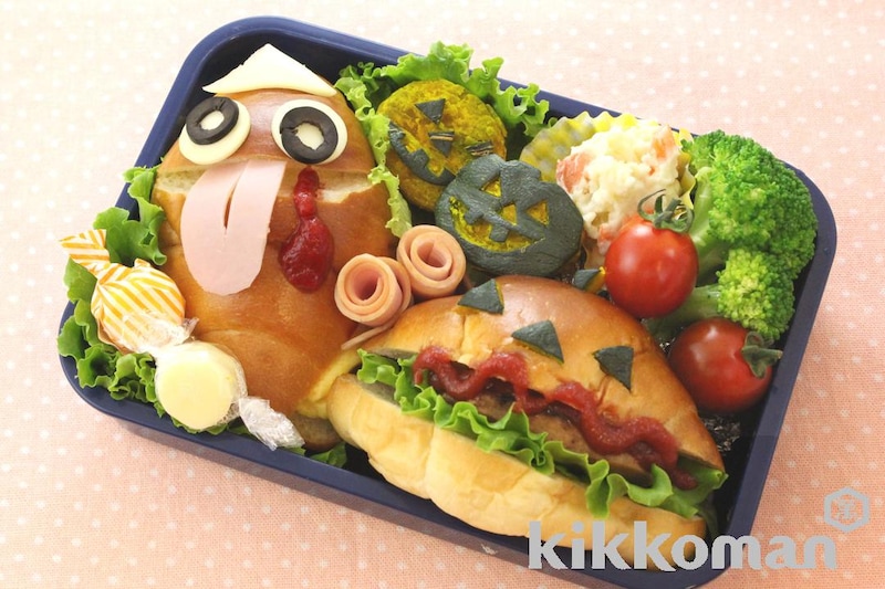 ハロウィンデコ弁(おばけパン、かぼちゃパン)