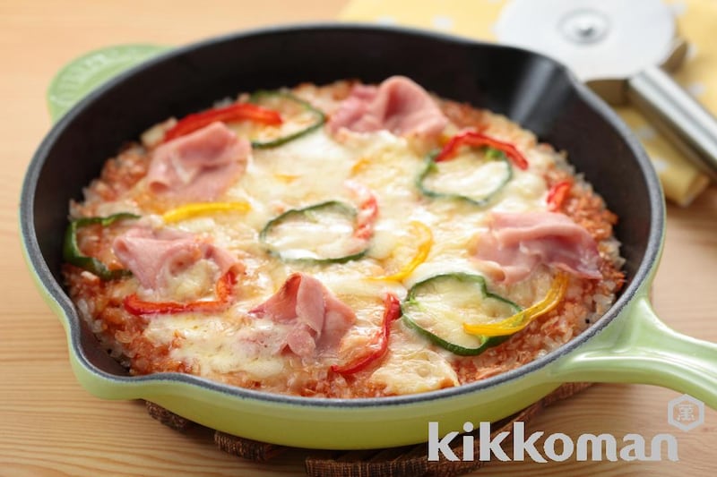 ご飯ピザ【残りご飯でも!フライパンで簡単】