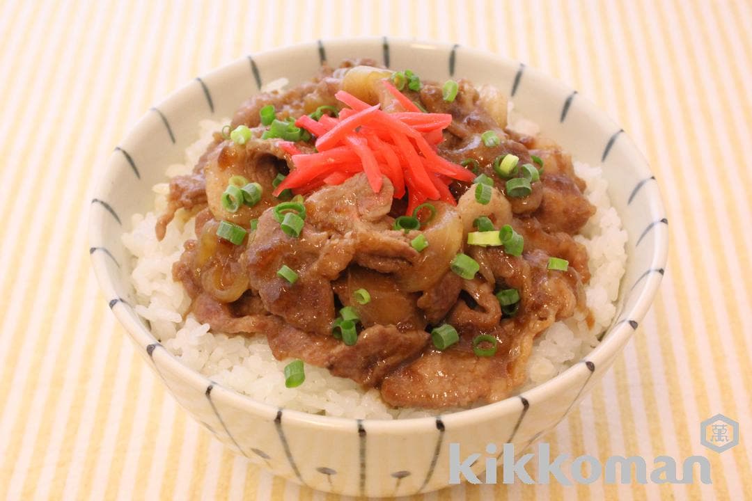 生姜焼き丼(生姜焼のたれ使用)