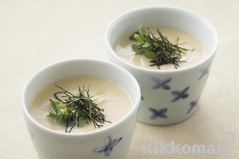 シンプル茶碗蒸し(しぼりたてうすくち生しょうゆ使用)