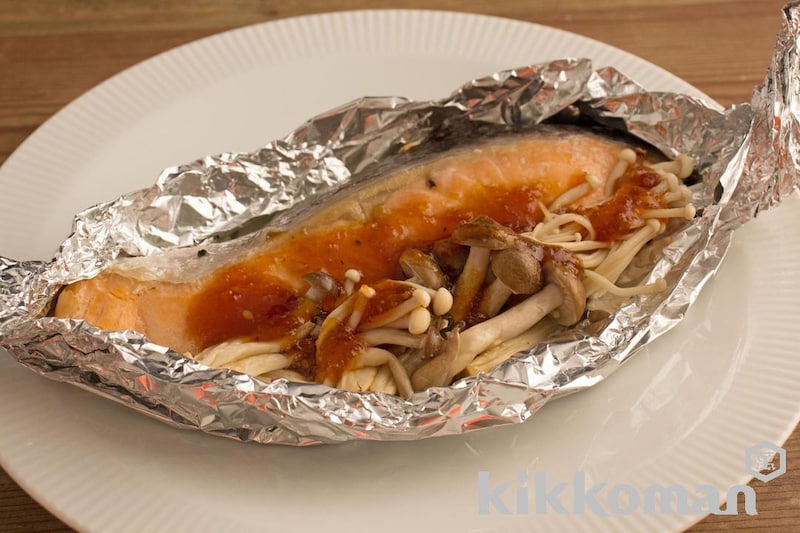 超焼肉のたれで!サーモンのホイル焼き