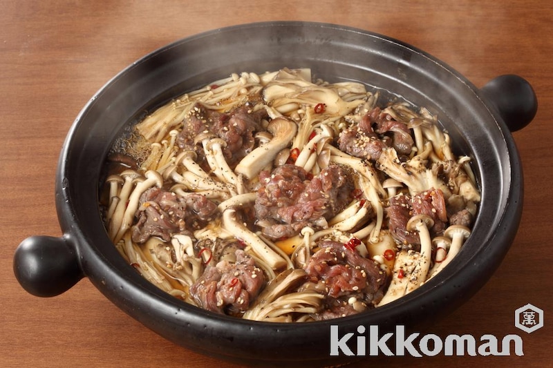 きのこと牛肉のピリ辛鍋