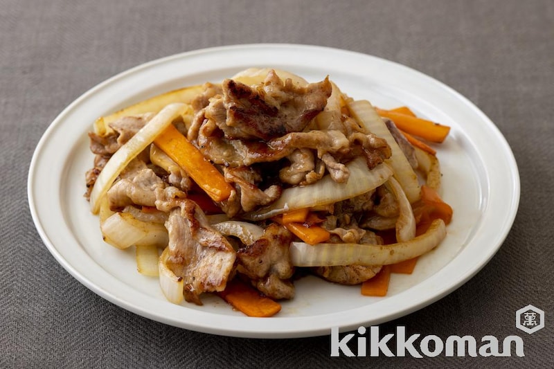 簡単さっぱり!豚肉と玉ねぎとにんじん(人参)のぽんず炒め
