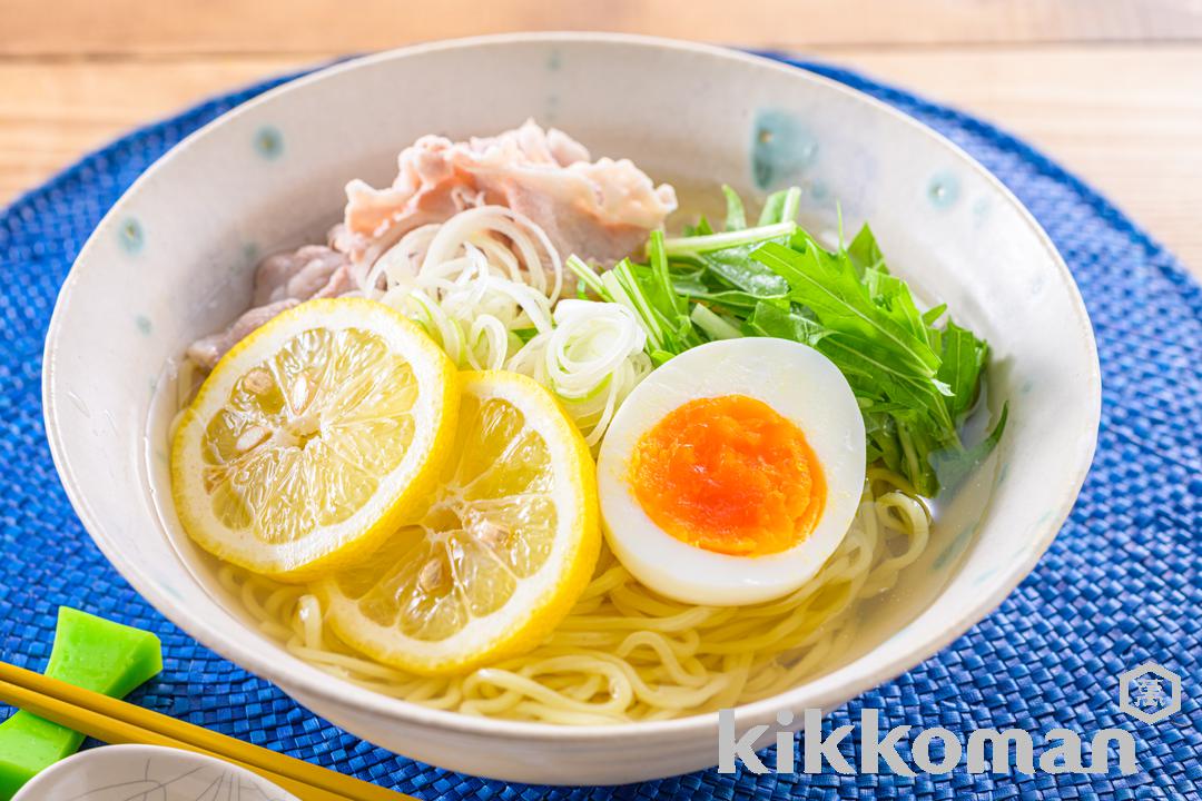 白だし香る　冷やしレモンラーメン