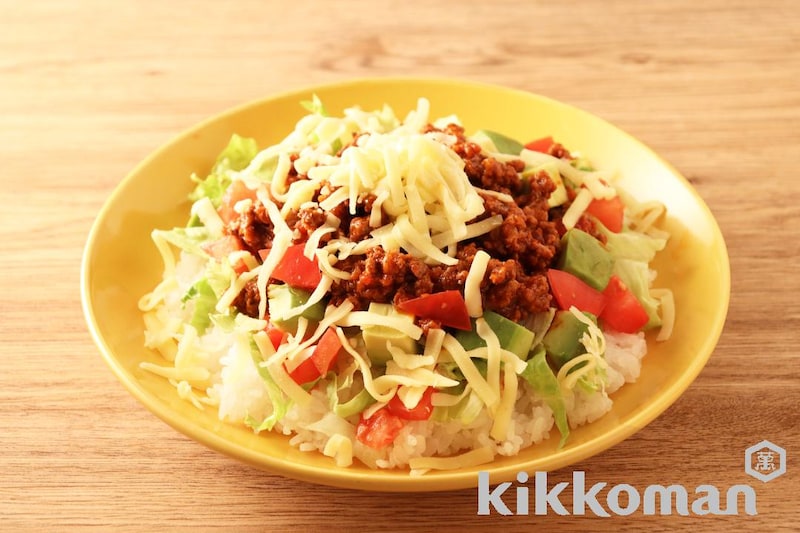 タコライス(基本の完熟トマトソース使用)