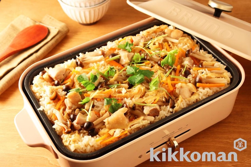ホットプレートで楽しい!五目炊き込みご飯