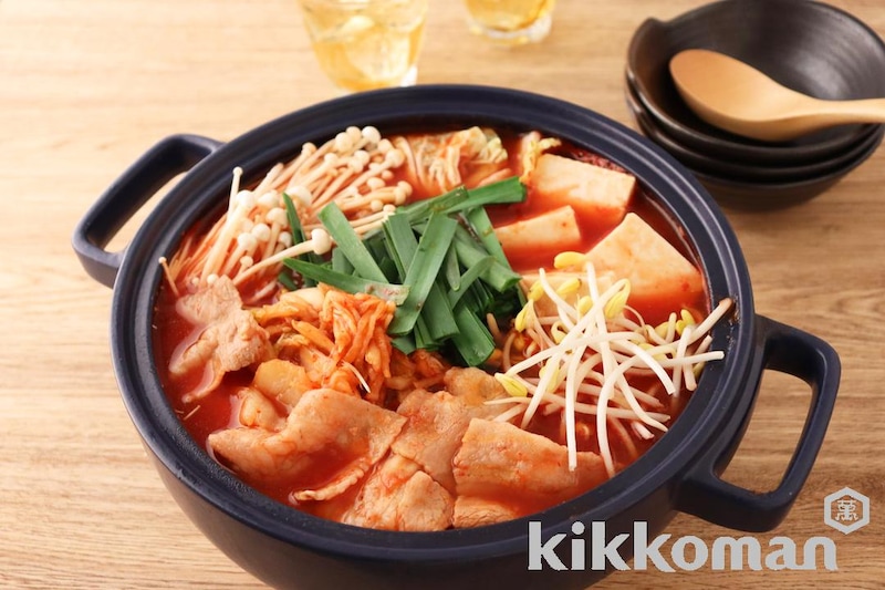 にらとキムチのトマトチゲ鍋(食塩無添加トマトジュース使用)