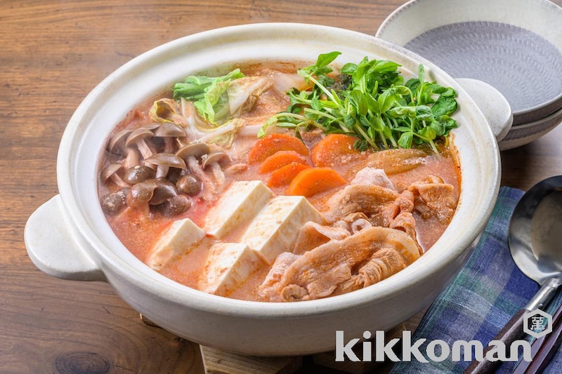 ごま香る豆乳トマト鍋