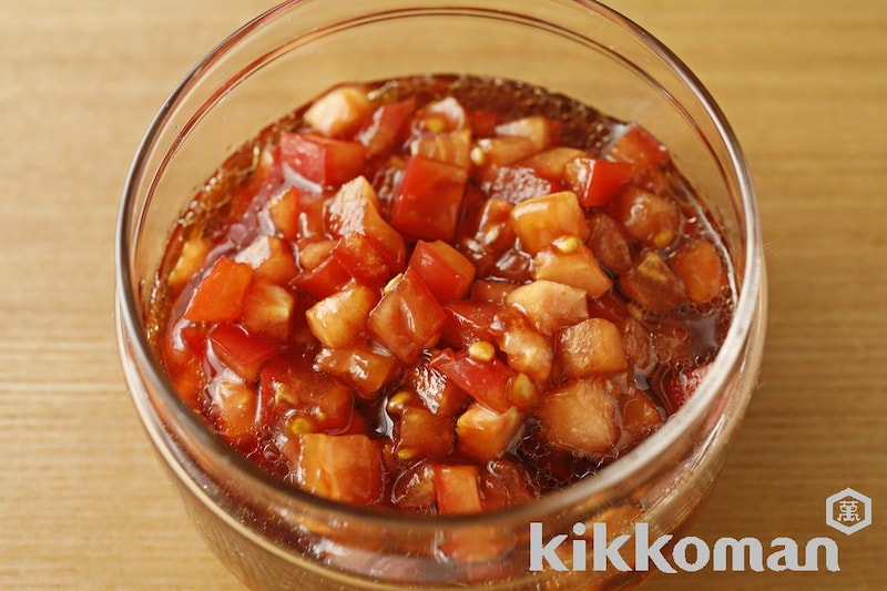 いろいろな料理に!万能トマトだれ