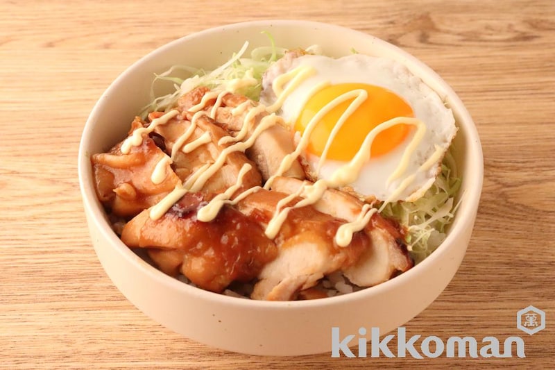 香味ねぎだれのトロ玉チキン丼(うちのごはん使用)