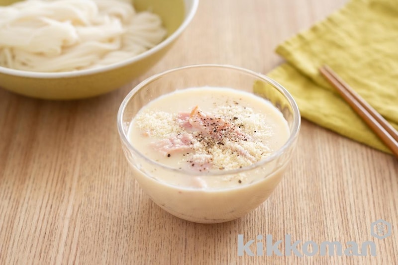 カリカリベーコンで!和風カルボナーラつゆ