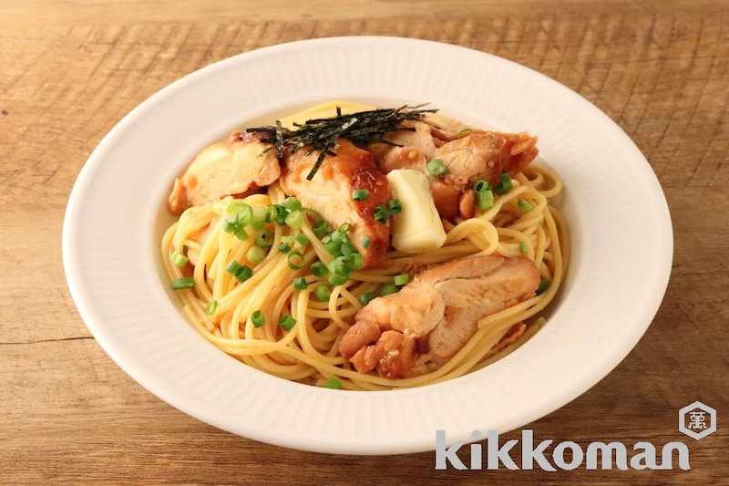やみつきガーリックバターチキンのスパゲッティ(うちのごはん使用)
