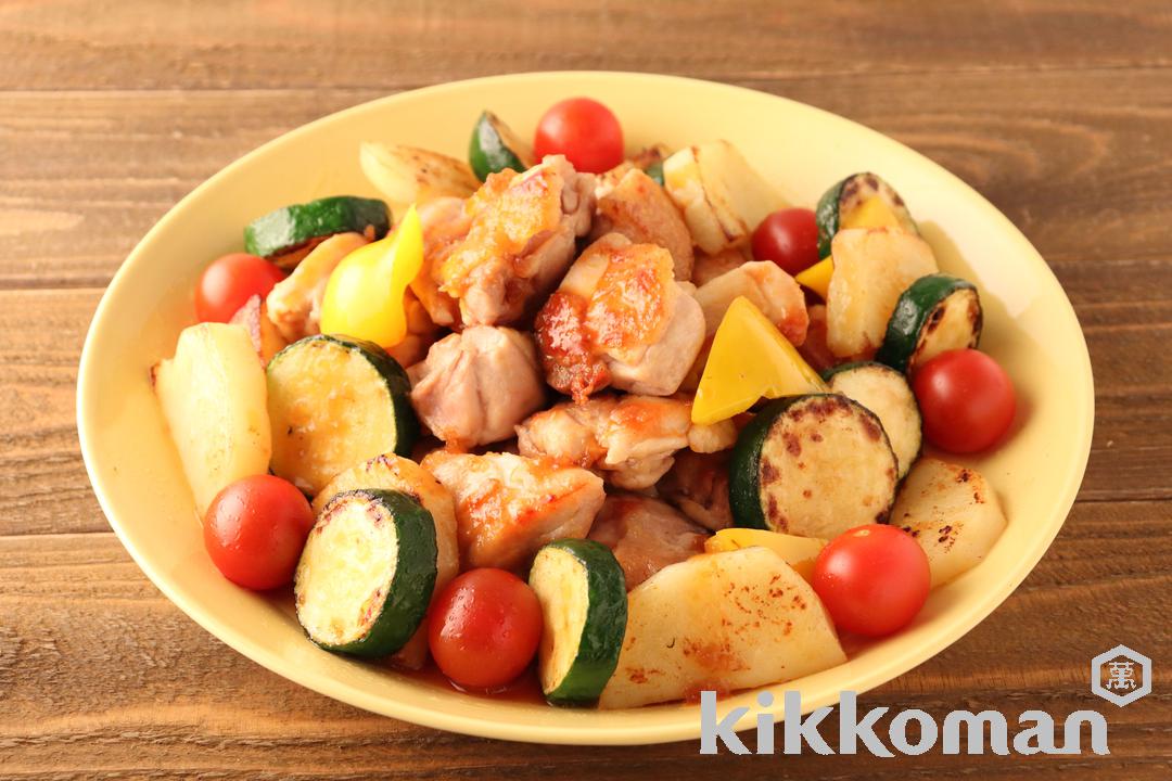 チキンと彩り野菜のソテーオニオン＆ガーリックソース