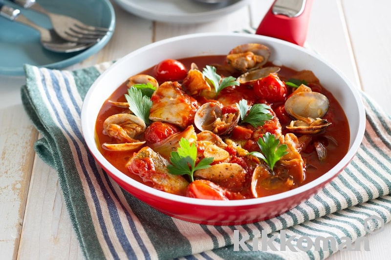 完熟トマトのアクアパッツァ(基本の完熟トマトソース使用)