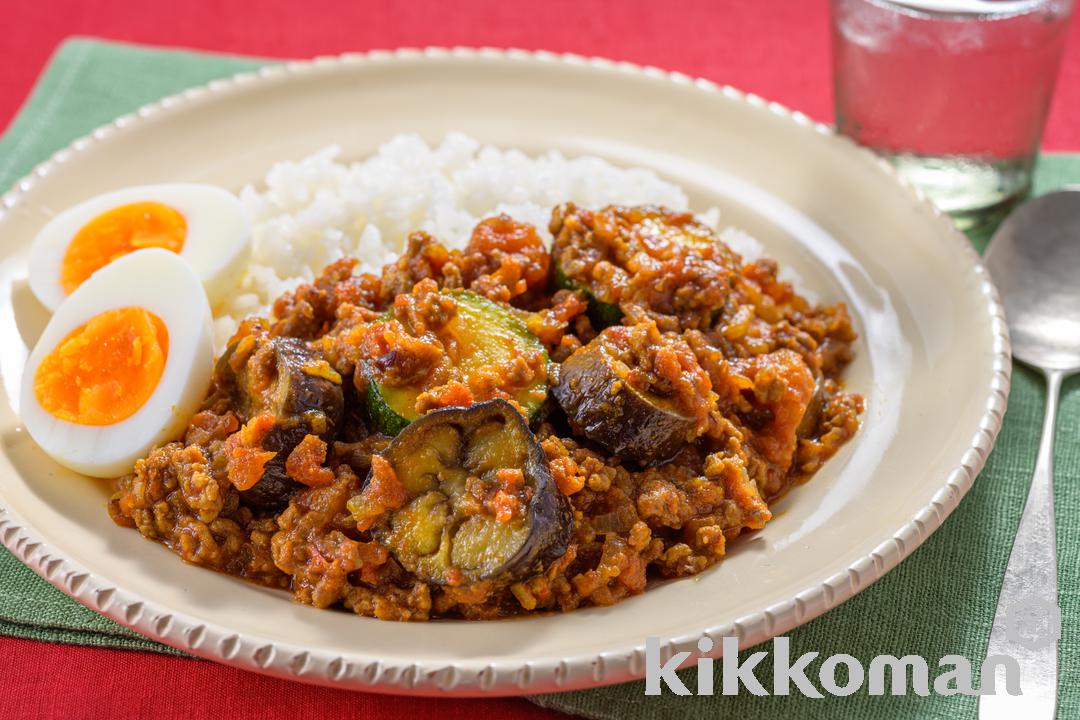 コクうま夏野菜のドライカレー