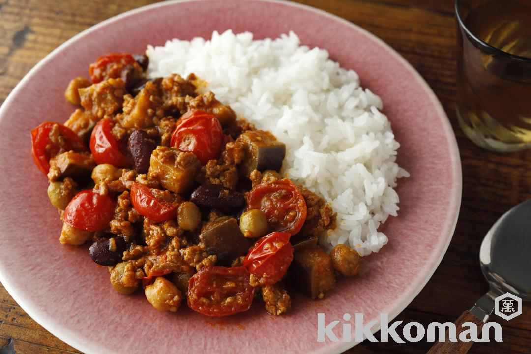 ミックスビーンズとなすのキーマカレー