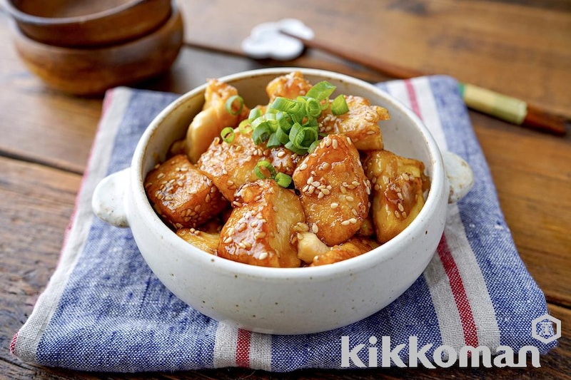 こんがりちぎり厚揚げのごまがらめ