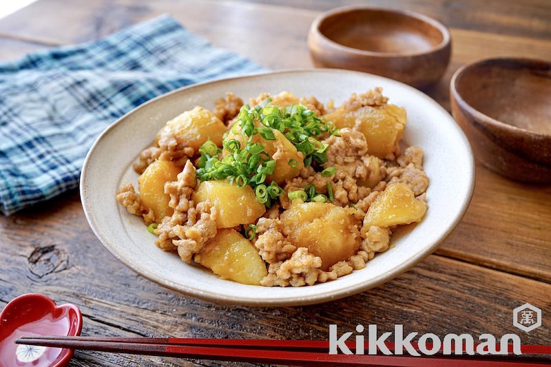 甘辛そぼろじゃがバター