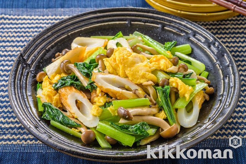 だし香る!小松菜とちくわの簡単卵炒め