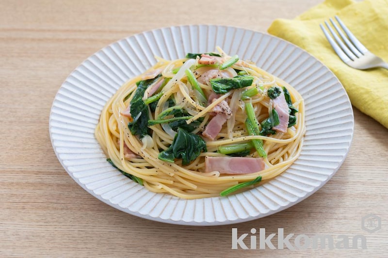 ほうれん草とベーコンの和風パスタ(基本のおかずつゆ使用)